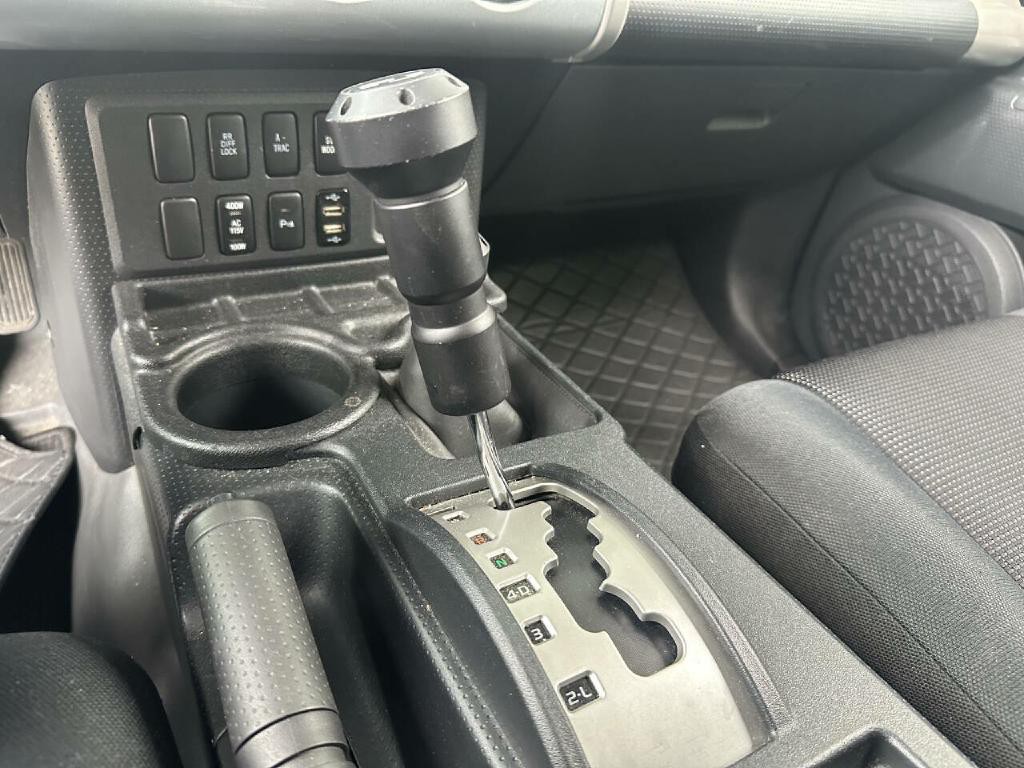 2007 Toyota FJ Cruiser Image 16