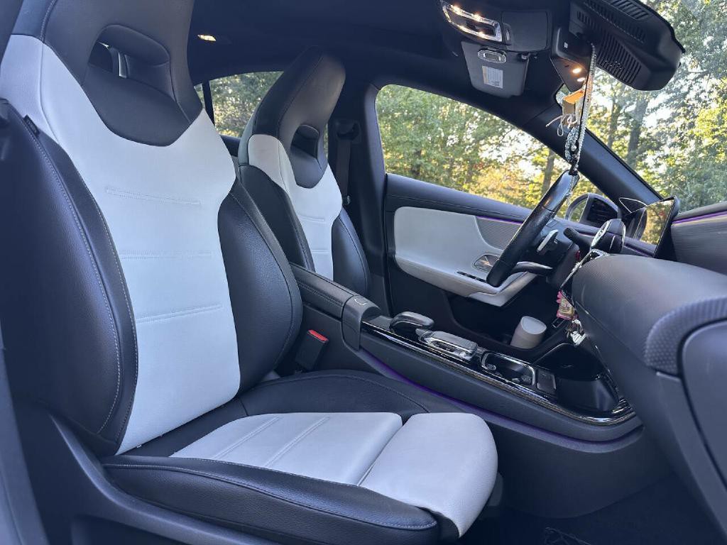 2020 Mercedes-Benz CLA-Class Image 13