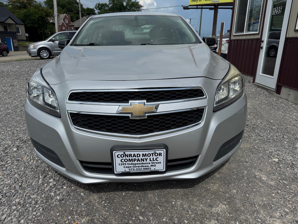 2013 Chevrolet Malibu Image 5