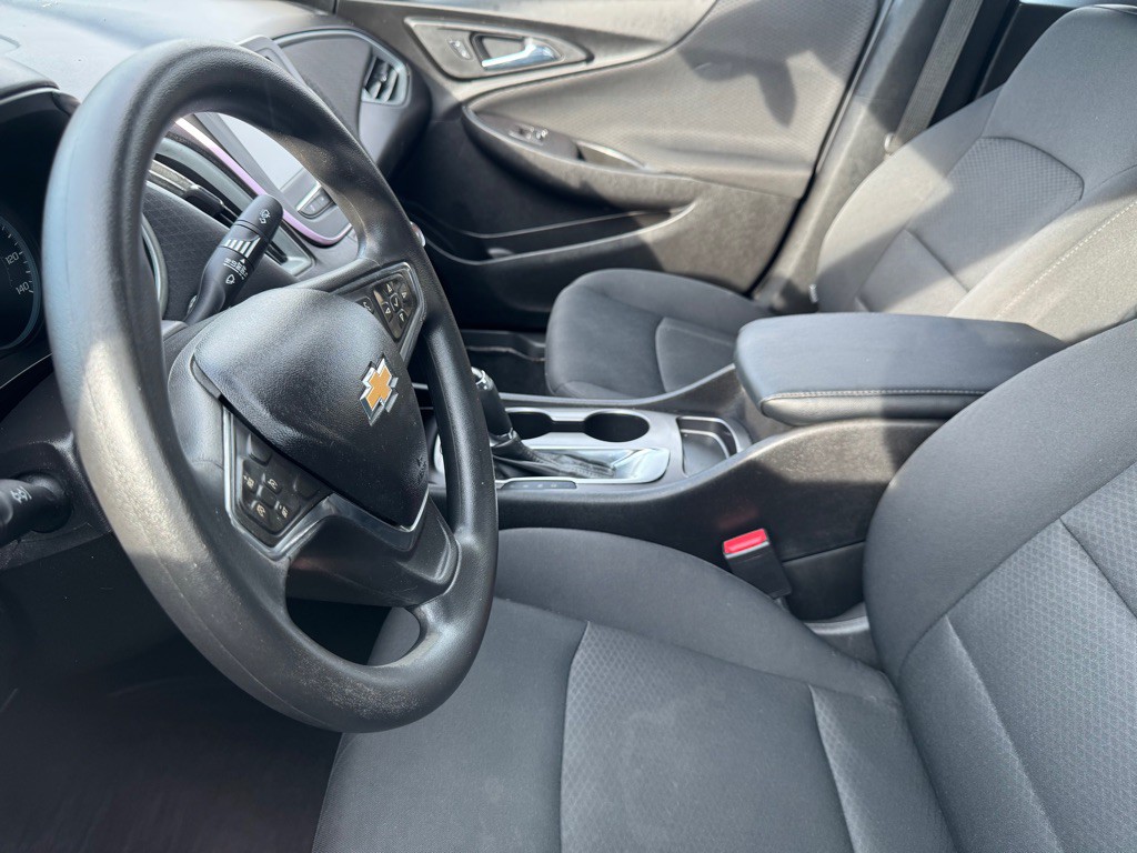 2014 Chevrolet Cruze Image 3