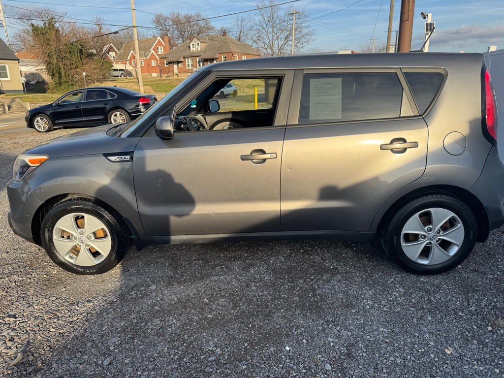 2016 Kia Soul Image 1