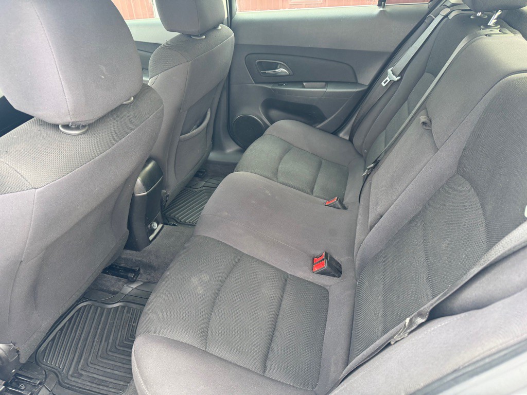 2013 Chevrolet Cruze Image 6