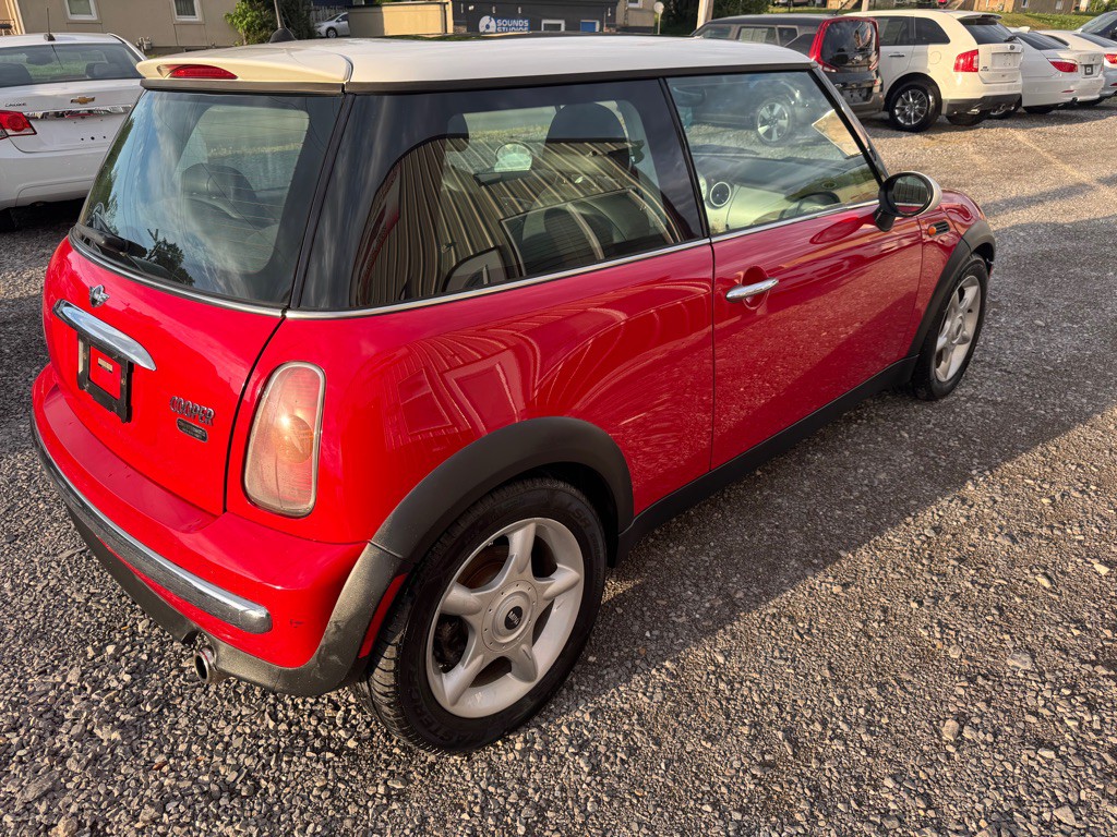2004 MINI Cooper Image 3