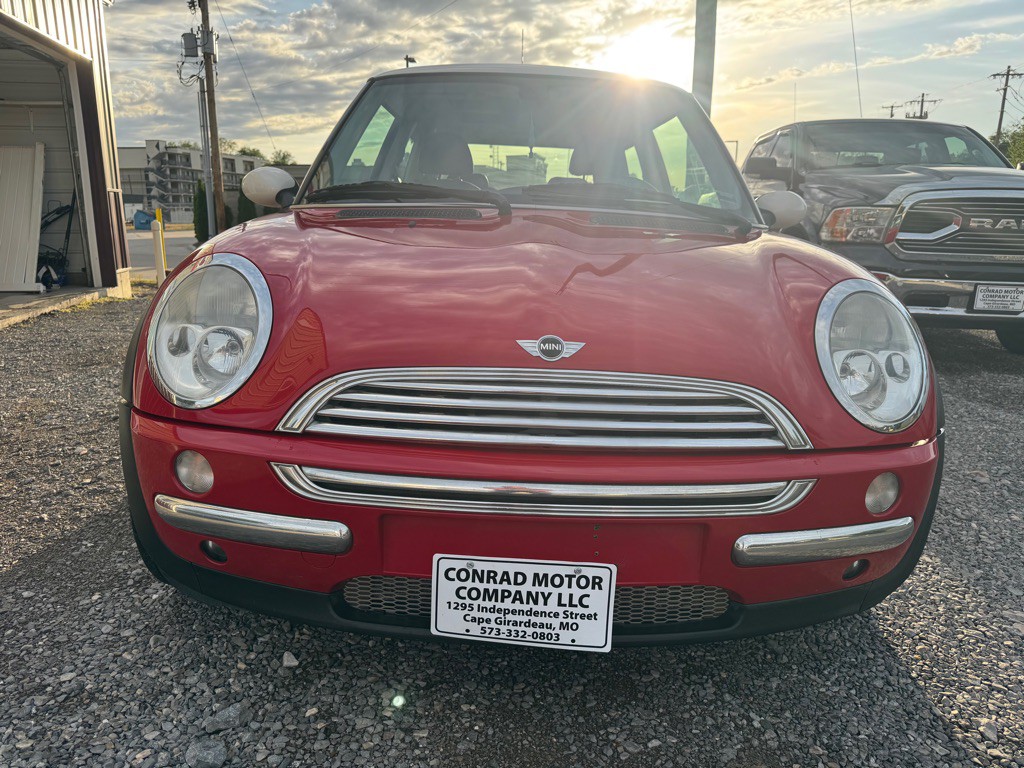2004 MINI Cooper Image 4