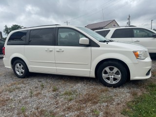 Image for 2013 Dodge Grand Caravan SXT ID: 7434592