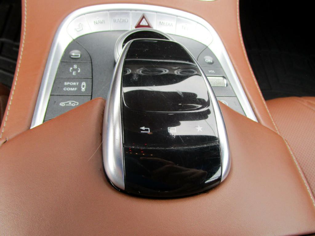 2016 Mercedes-Benz S-Class Image 37