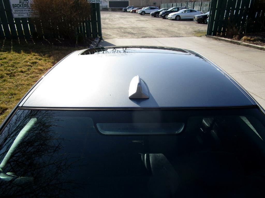 2008 BMW 3 Series Image 9