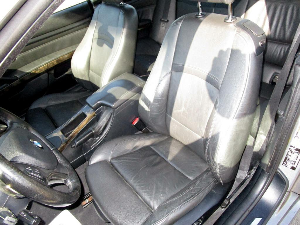 2008 BMW 3 Series Image 16