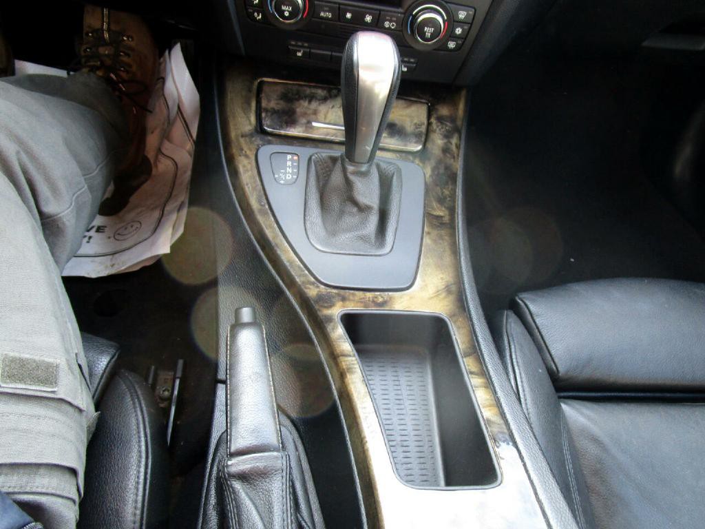 2008 BMW 3 Series Image 23