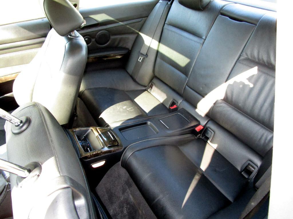 2008 BMW 3 Series Image 30