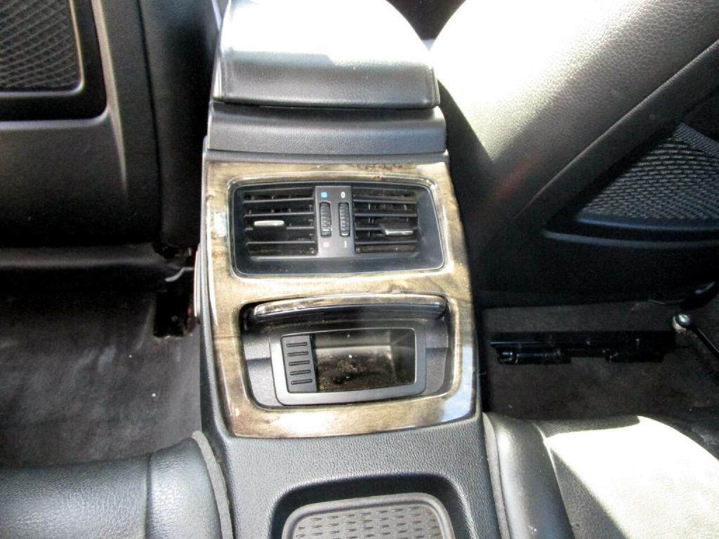 2008 BMW 3 Series Image 31