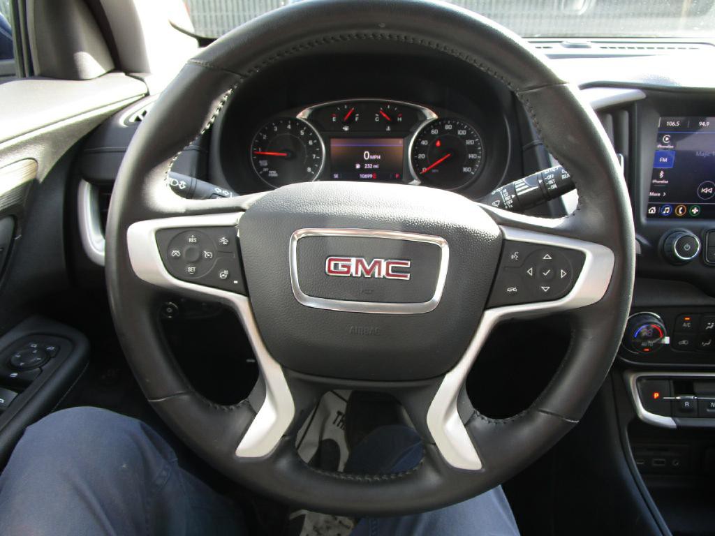 2022 GMC Terrain Image 23