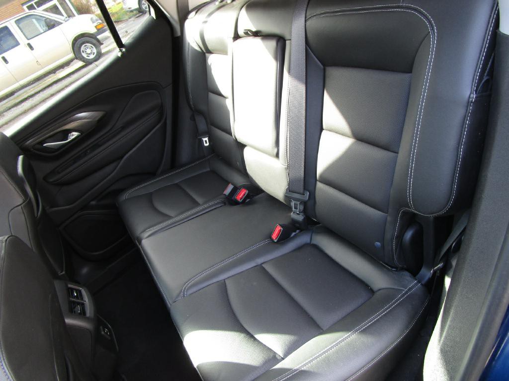 2022 GMC Terrain Image 35
