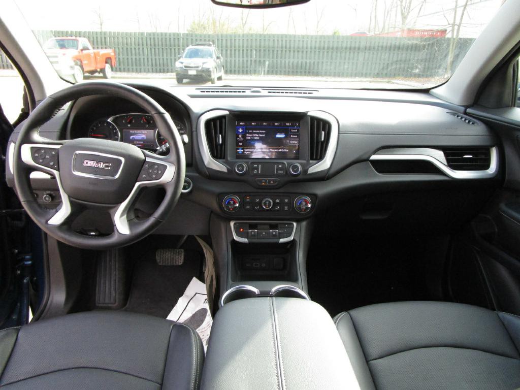 2022 GMC Terrain Image 37