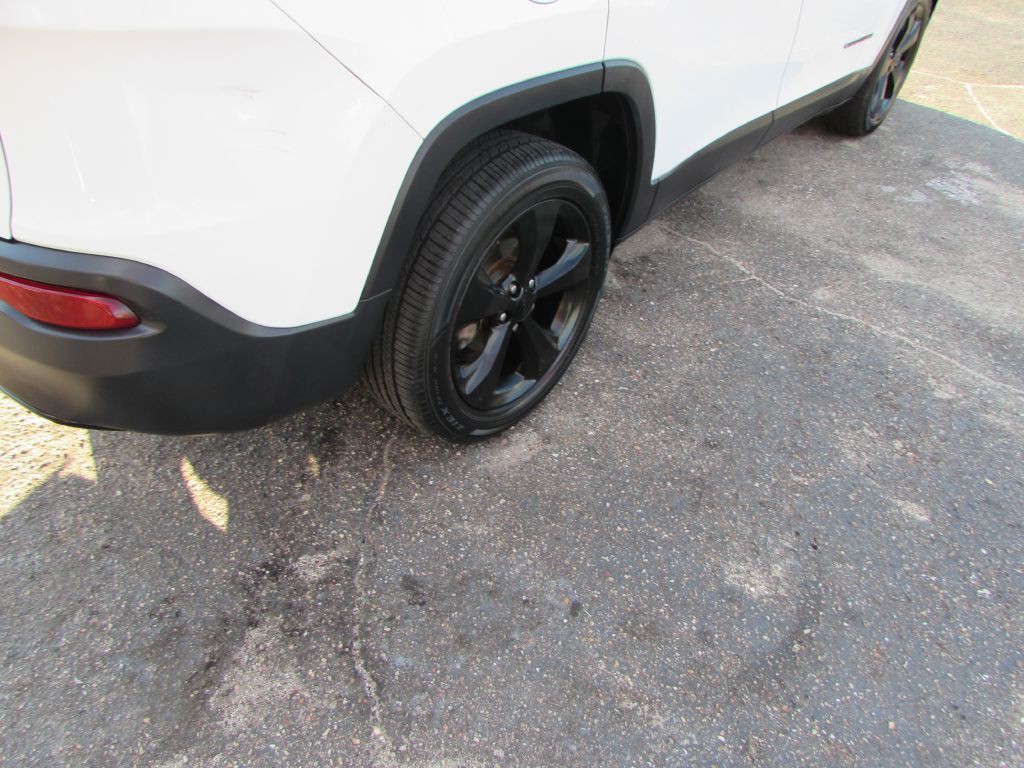2018 Jeep Cherokee Image 14