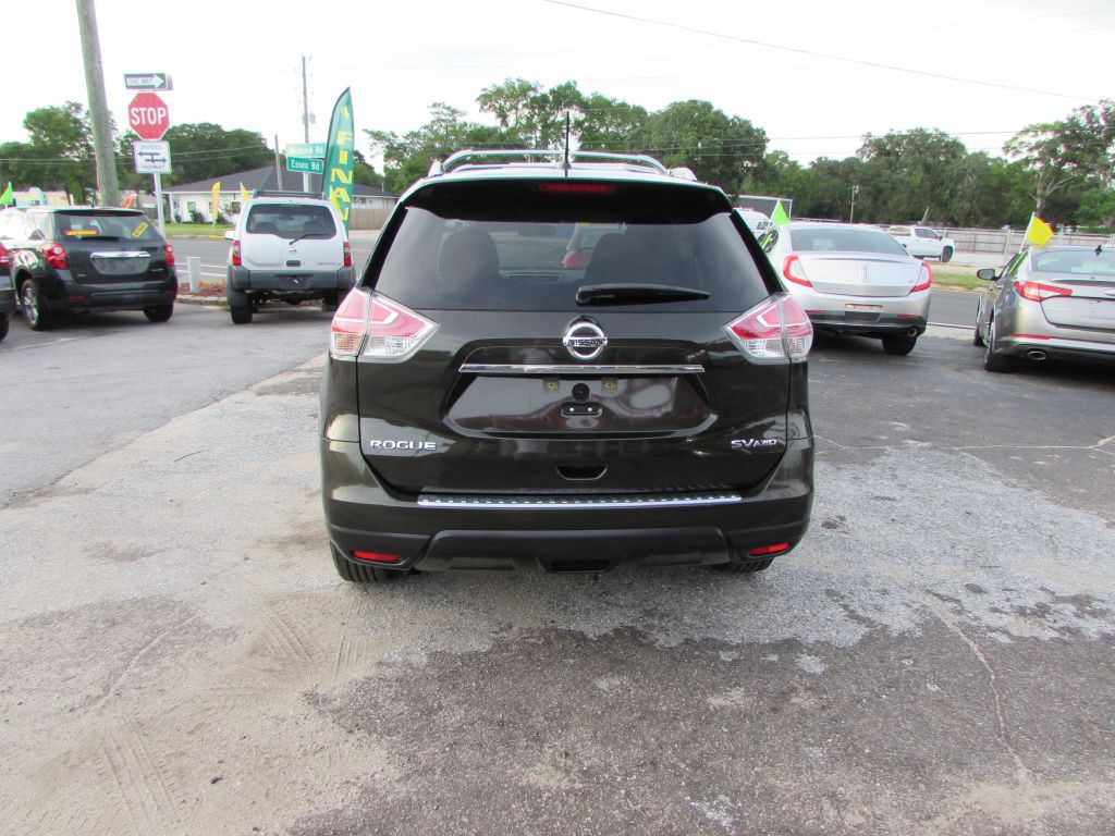 2016 Nissan Rogue Image 12