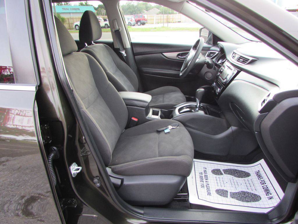 2016 Nissan Rogue Image 20