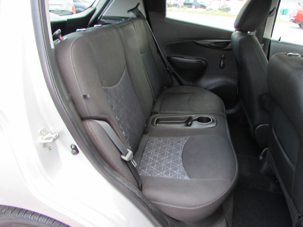 2020 Chevrolet Spark Image 16