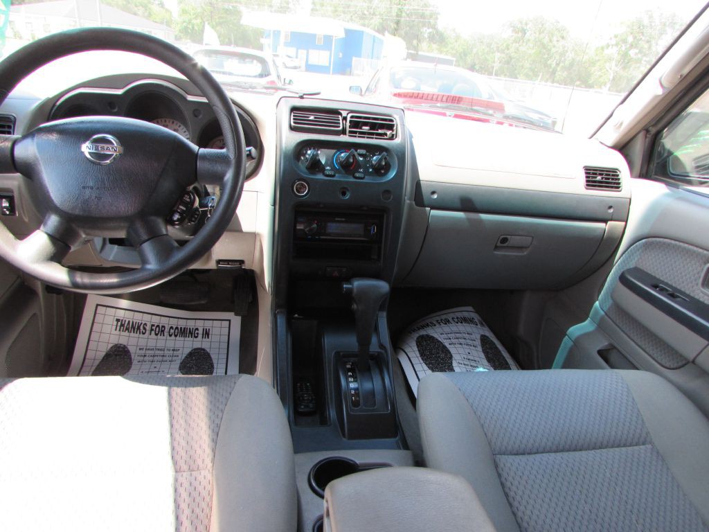 2004 Nissan Xterra Image 9