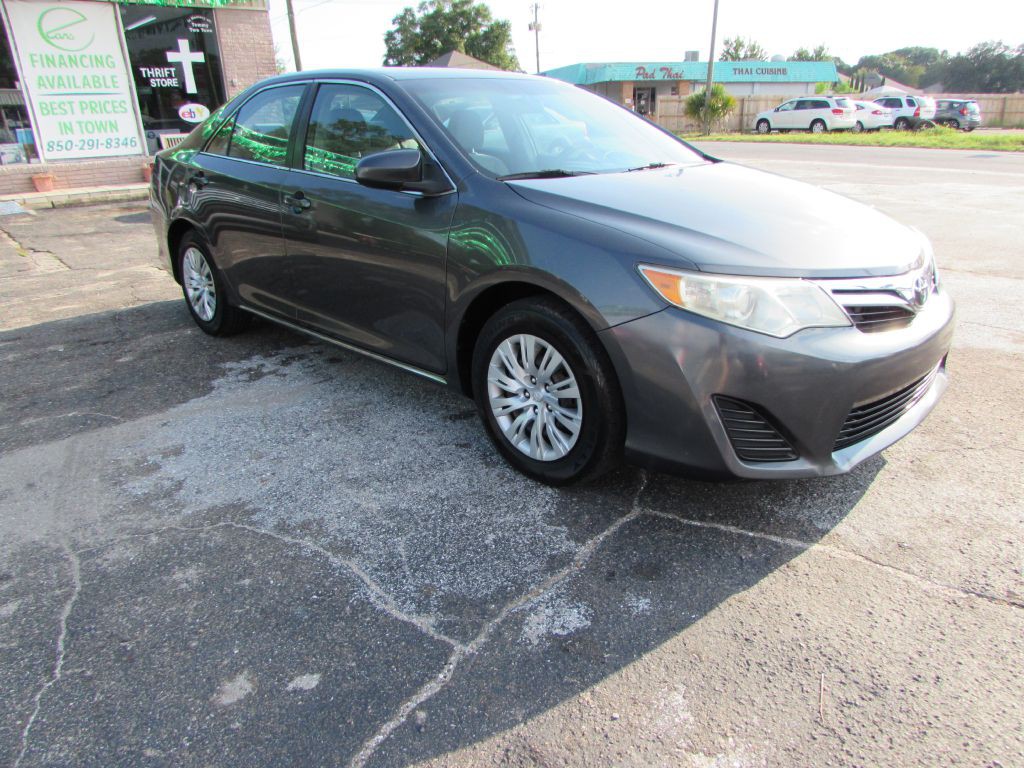2012 Toyota Camry Image 18
