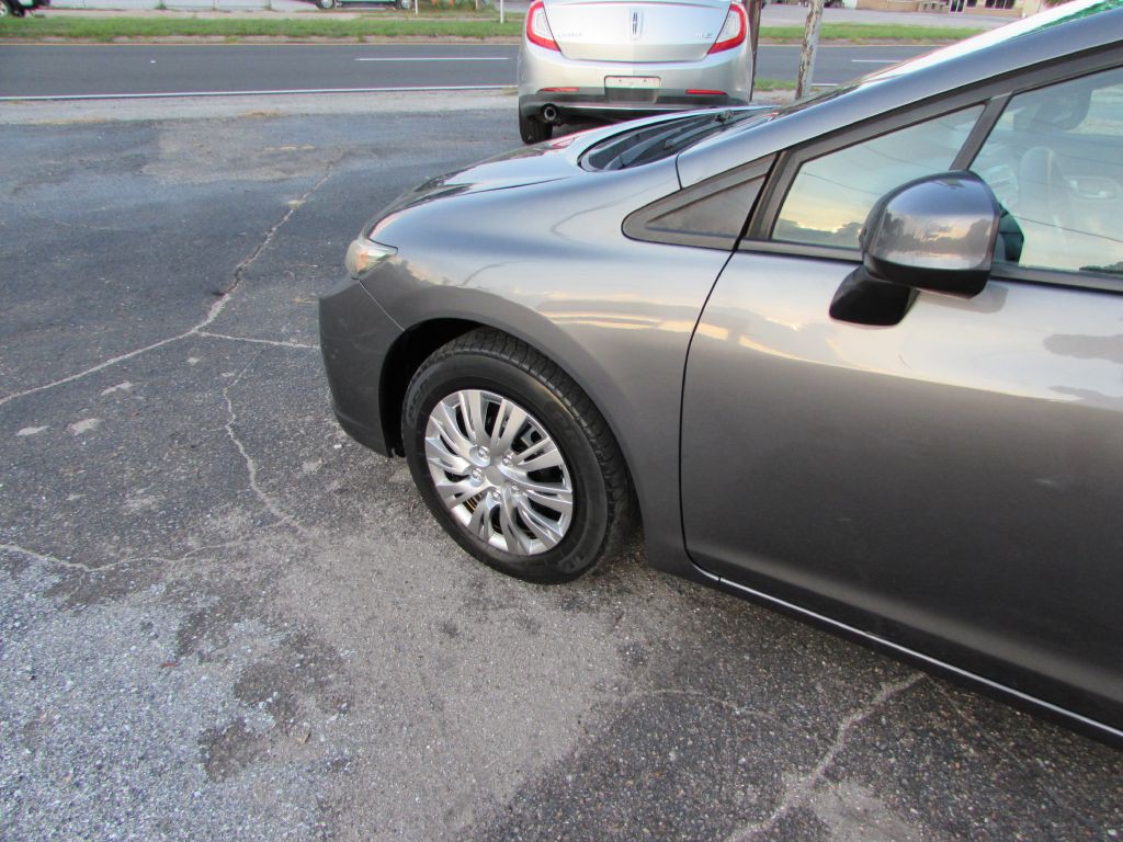 2013 Honda Civic Image 2