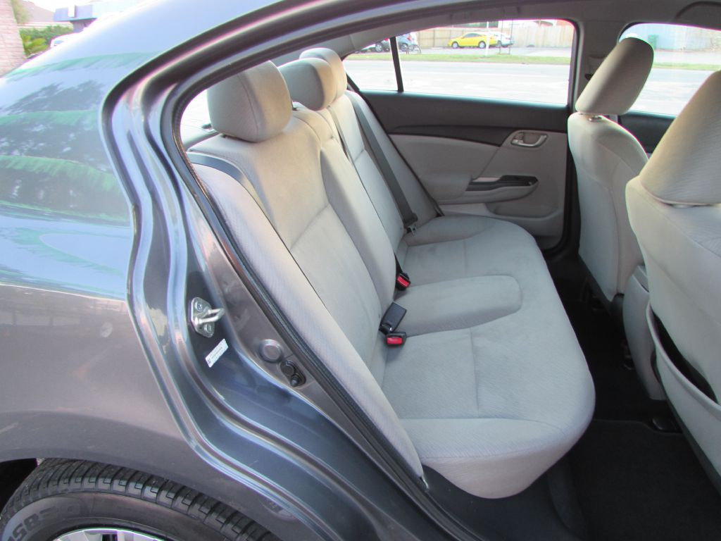 2013 Honda Civic Image 16