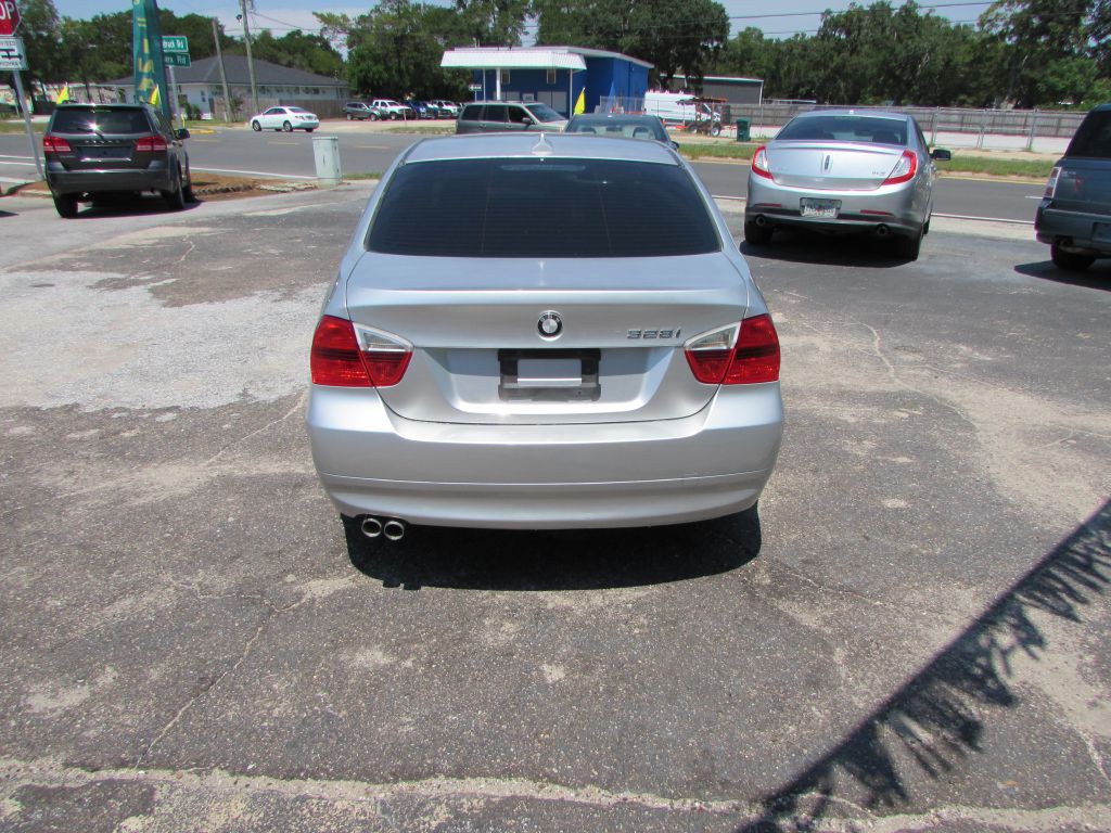 2007 BMW 3 Series Image 10