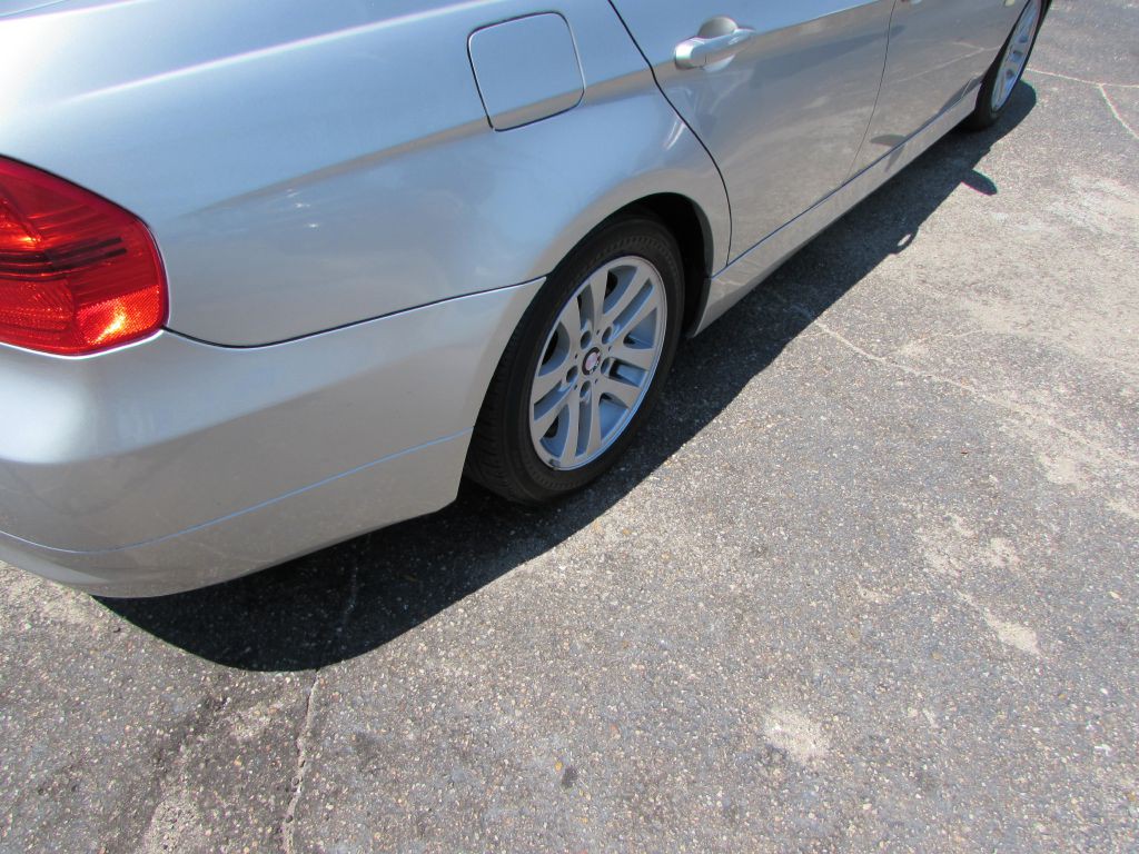 2007 BMW 3 Series Image 12
