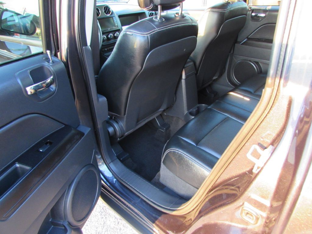 2014 Jeep Compass Image 7