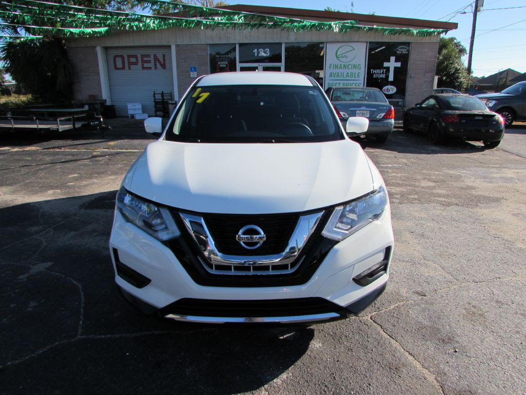 2017 Nissan Rogue Image 19