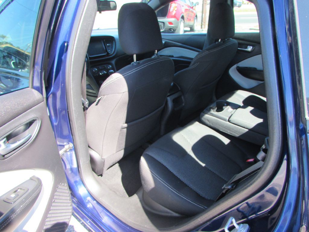 2015 Dodge Dart Image 7