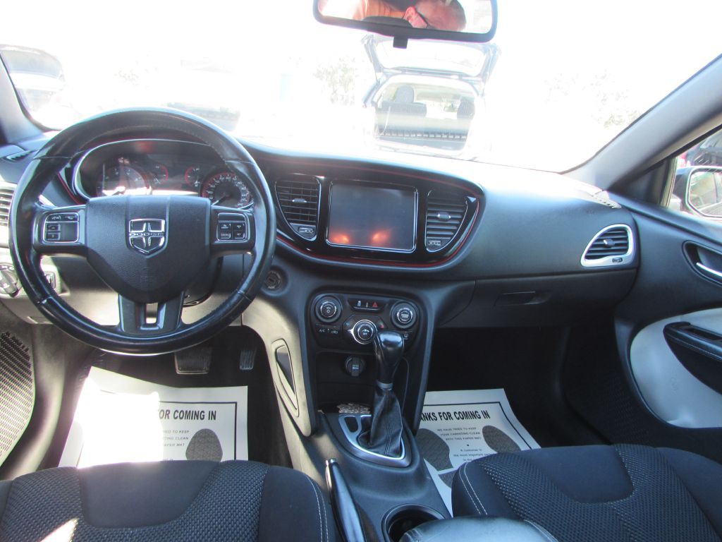 2015 Dodge Dart Image 9