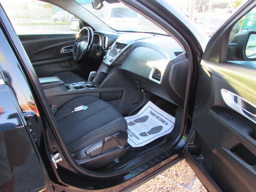 2013 Chevrolet Equinox Image 17