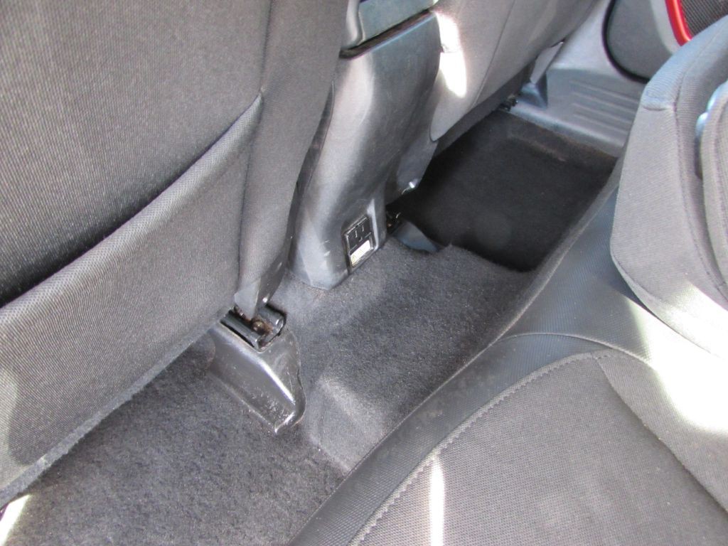 2015 Jeep Renegade Image 8