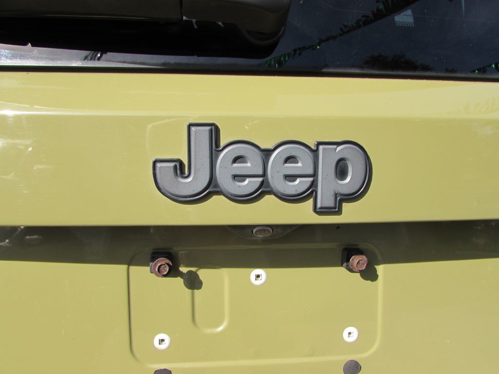 2015 Jeep Renegade Image 13