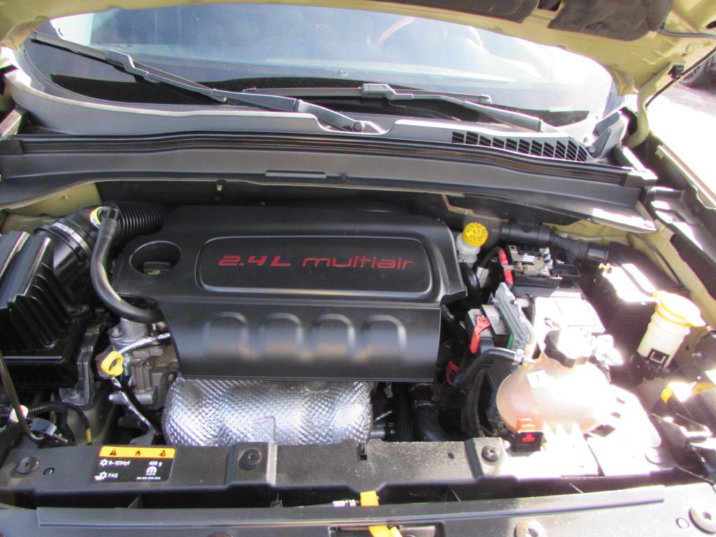 2015 Jeep Renegade Image 27