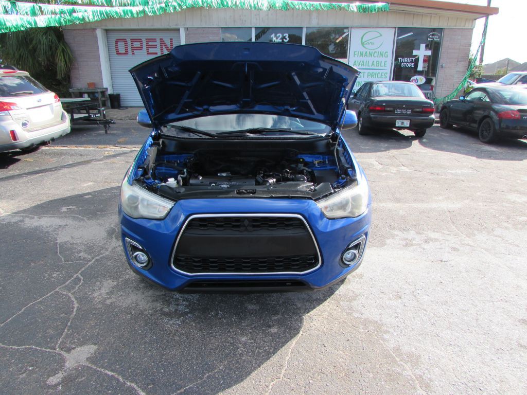 2015 Mitsubishi Outlander Image 21