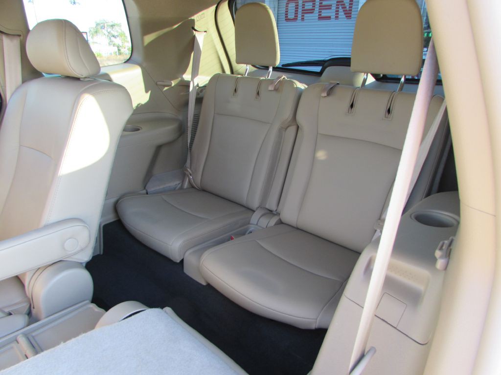 2012 Toyota Highlander Image 12