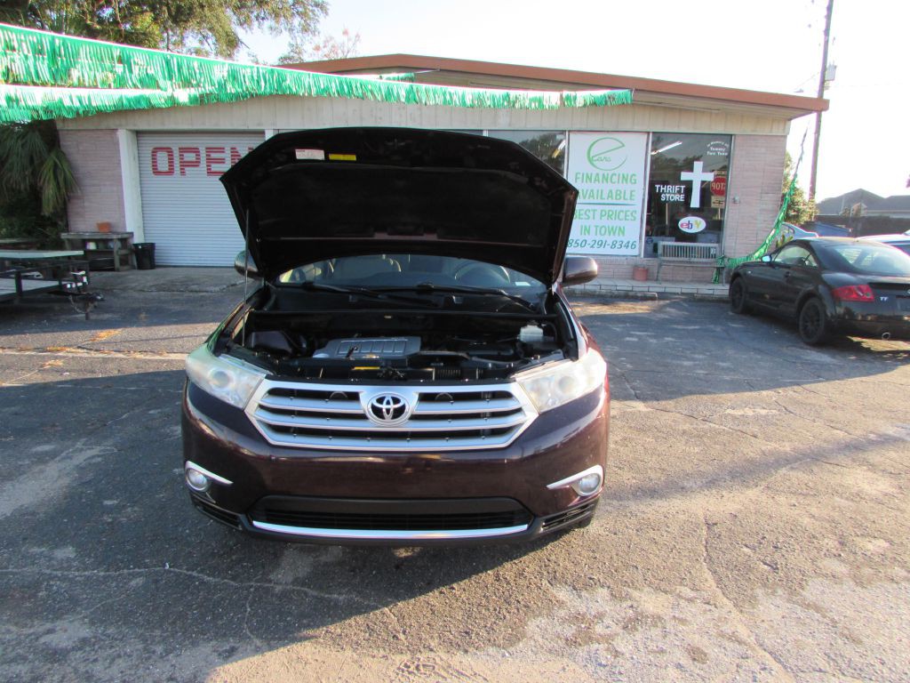 2012 Toyota Highlander Image 23