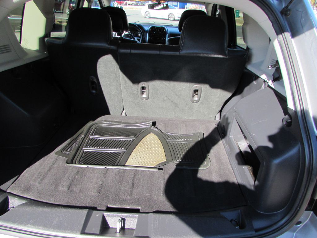 2015 Jeep Compass Image 9