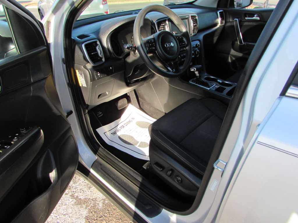 2017 Kia Sportage Image 6