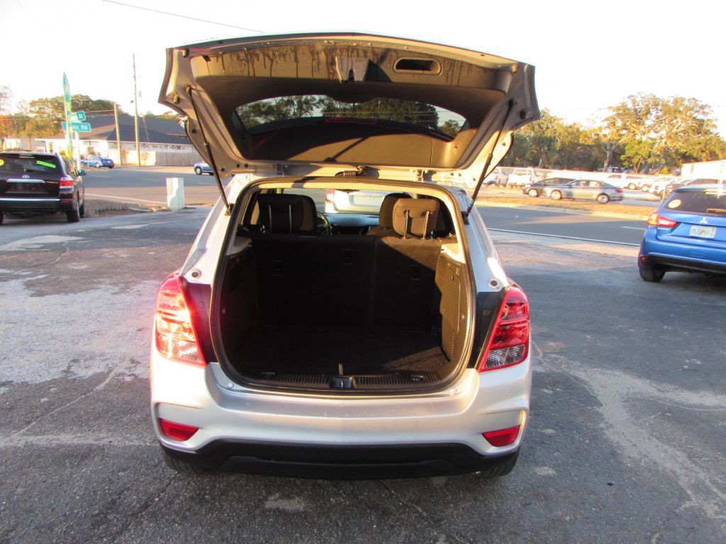 2022 Chevrolet Trax Image 12