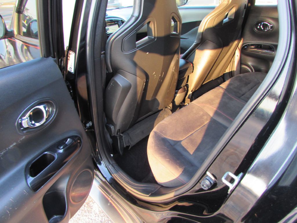 2014 Nissan Juke Image 16