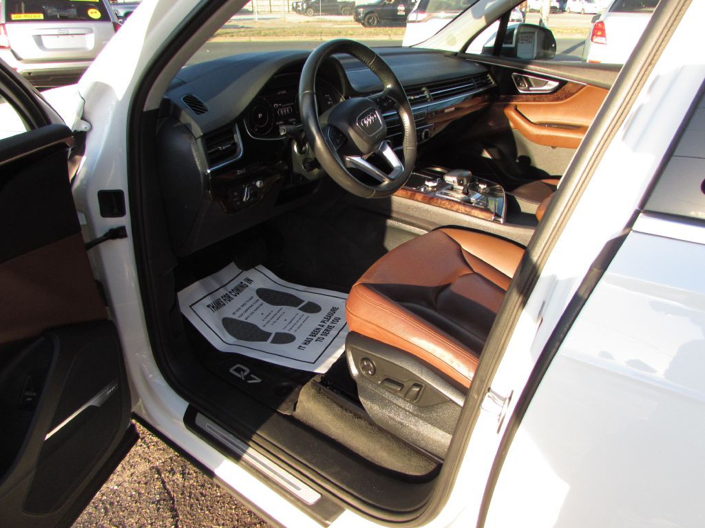 2019 Audi Q7 Image 6