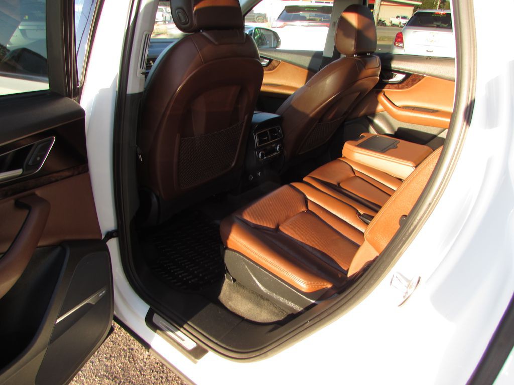 2019 Audi Q7 Image 7