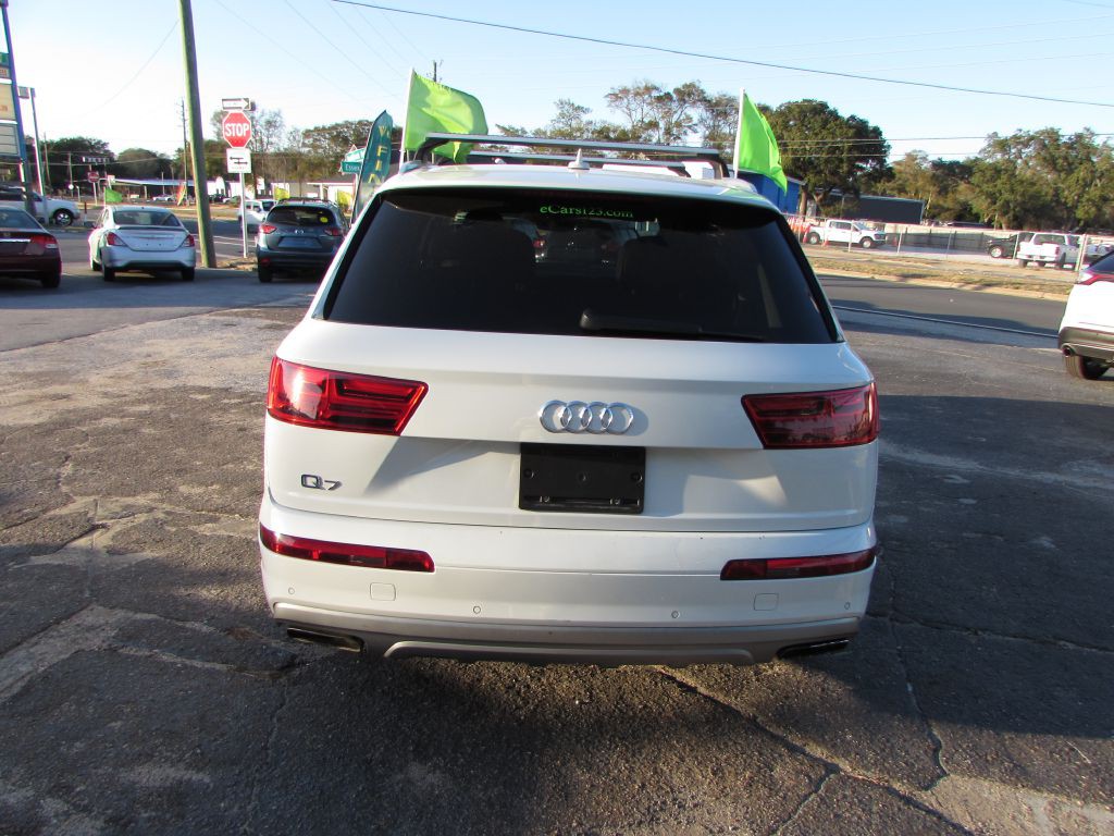 2019 Audi Q7 Image 11