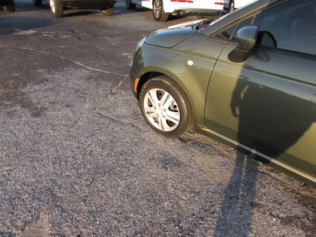 2014 FIAT 500 Image 2