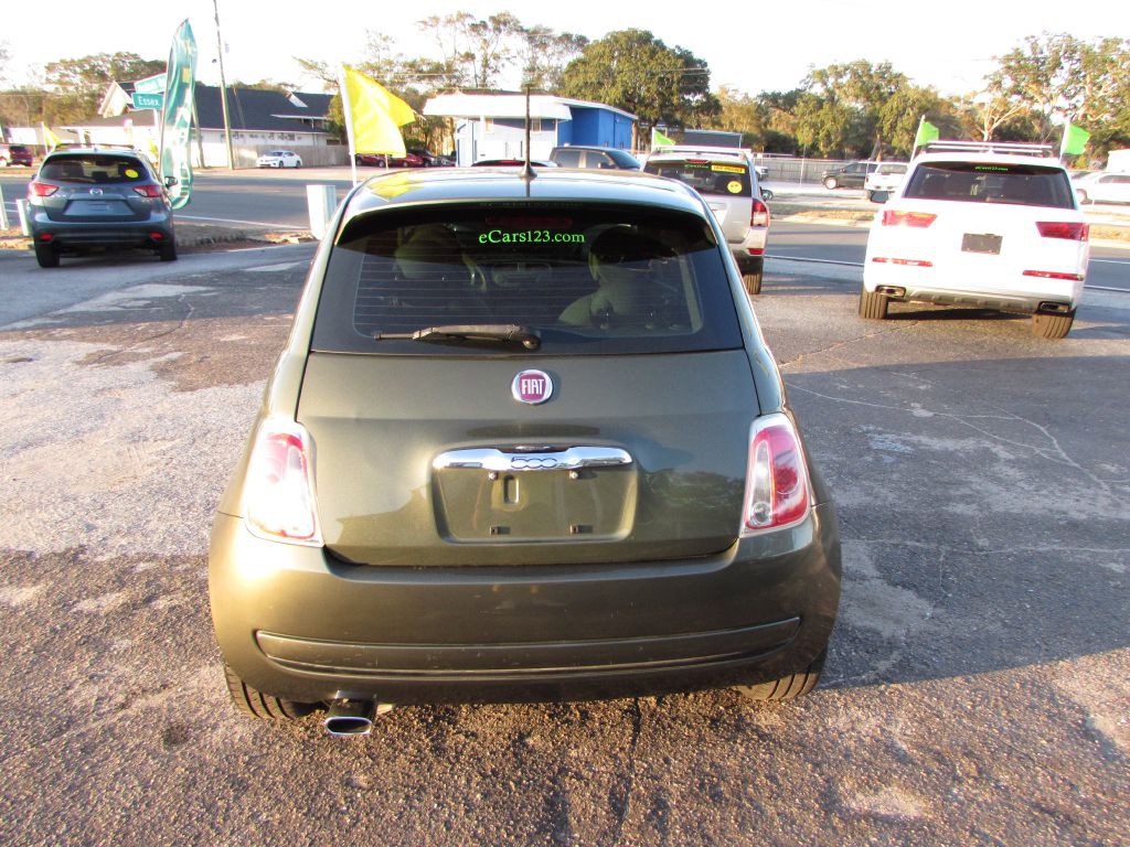2014 FIAT 500 Image 12