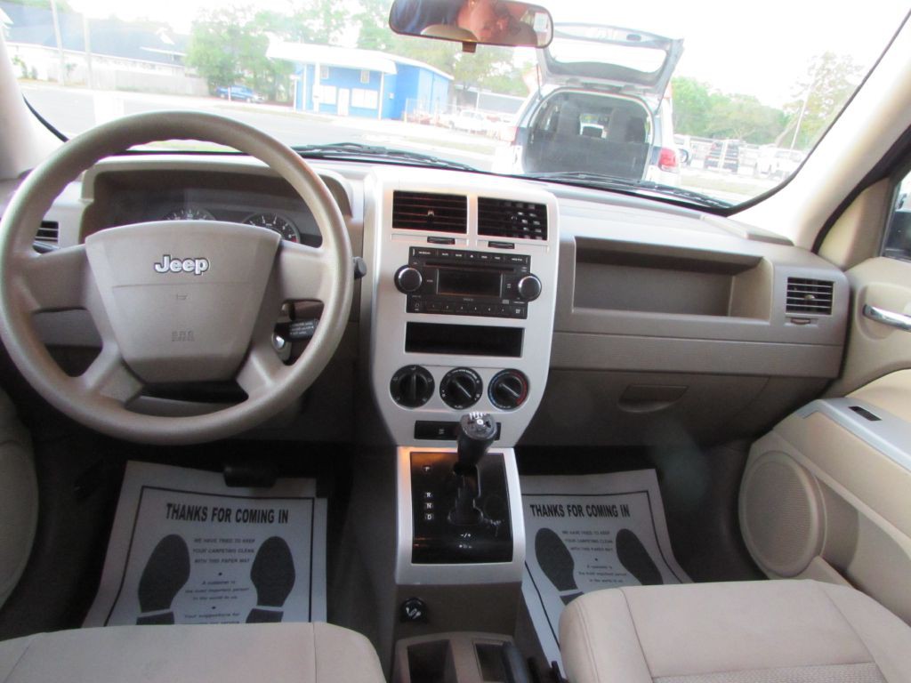 2008 Jeep Patriot Image 9