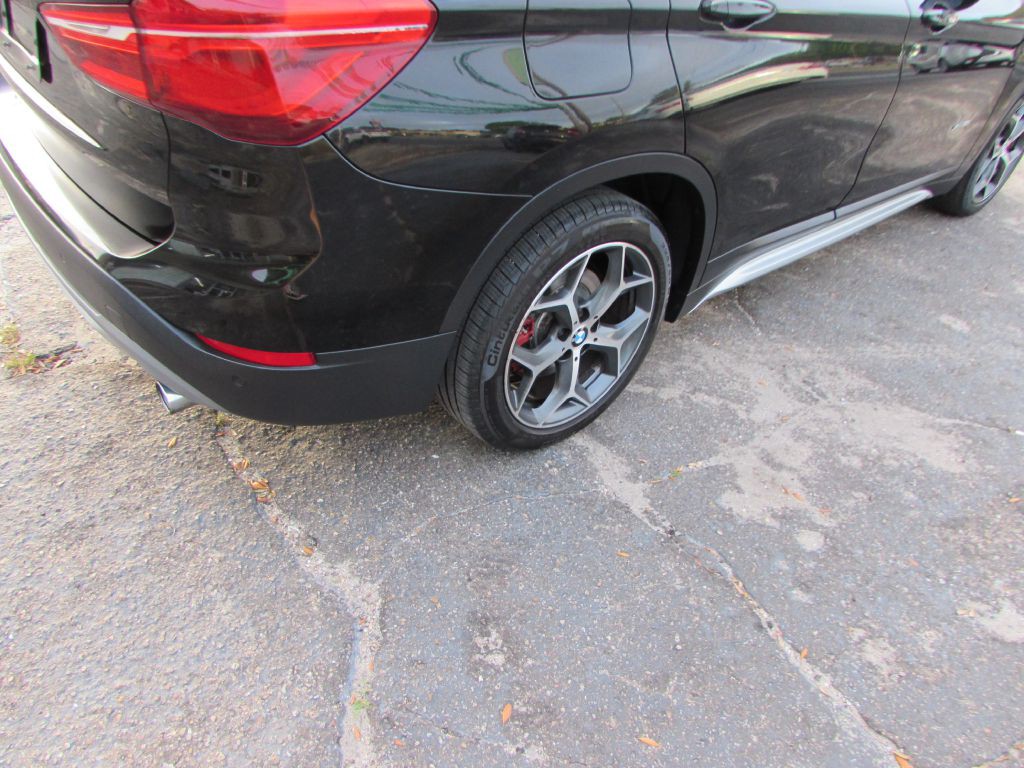 2017 BMW X1 Image 15